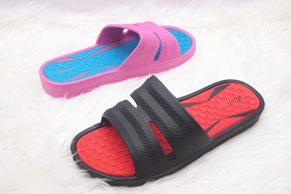 Zapatillas de diapositivas de inyección
