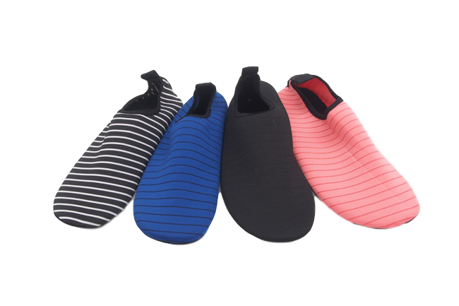 ZAPATOS DE AGUA