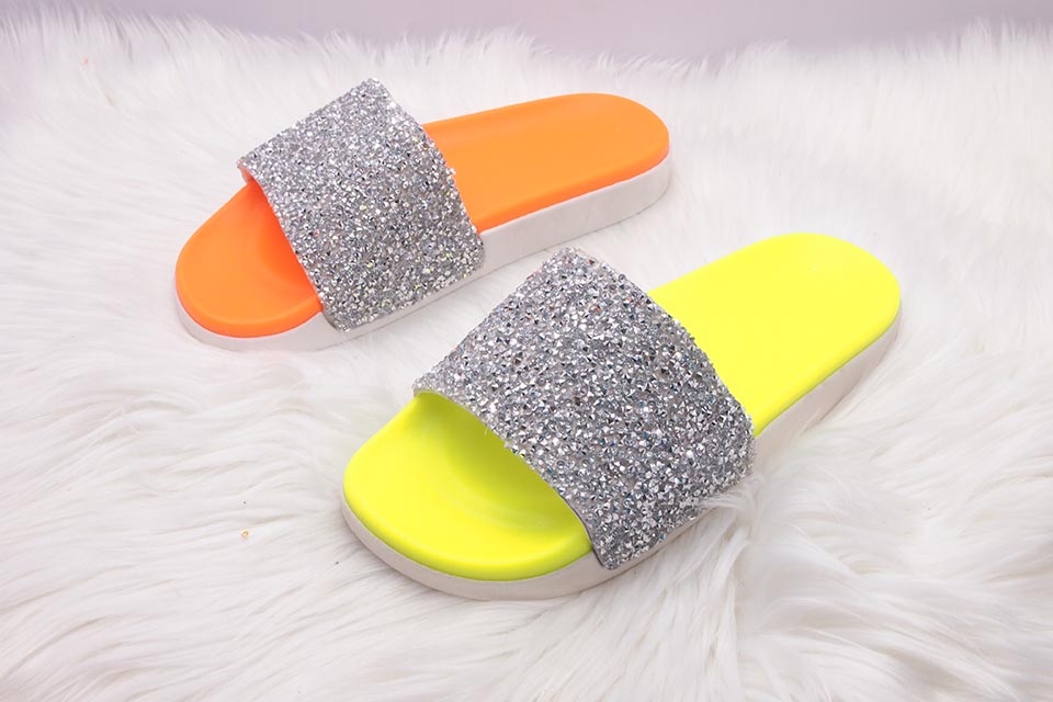 ZAPATOS DE PVC