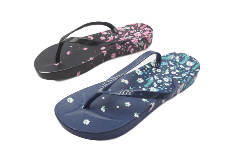 ZAPATOS DE PVC