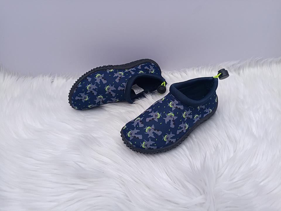 ZAPATOS AQUA
