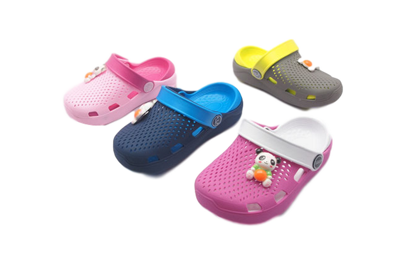 ZAPATOS DE PVC