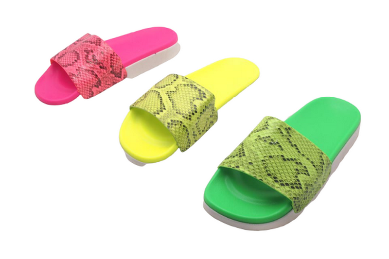 ZAPATOS DE PVC